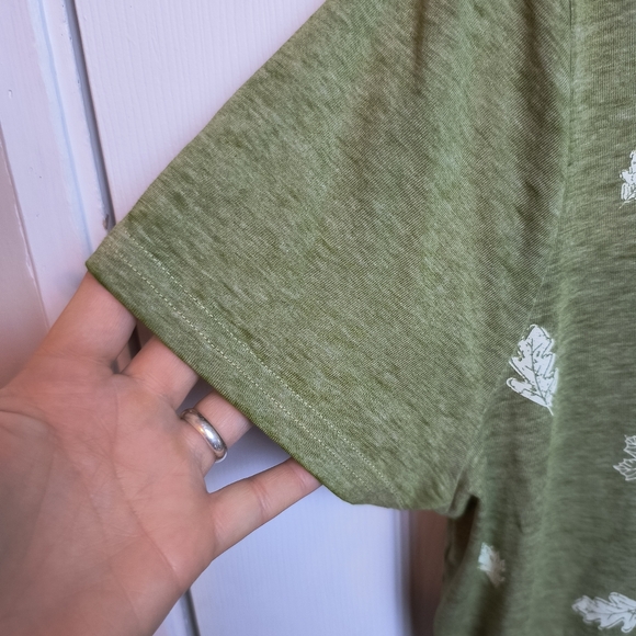 Sable Sky Scoop Neck Fall Vibes Graphic Tee Green Soft Stretch 1X - Picture 3 of 7